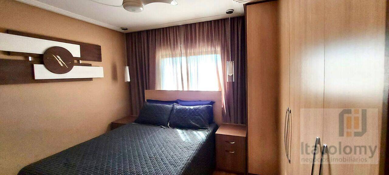 Apartamento Jardim Tupanci, Barueri - SP