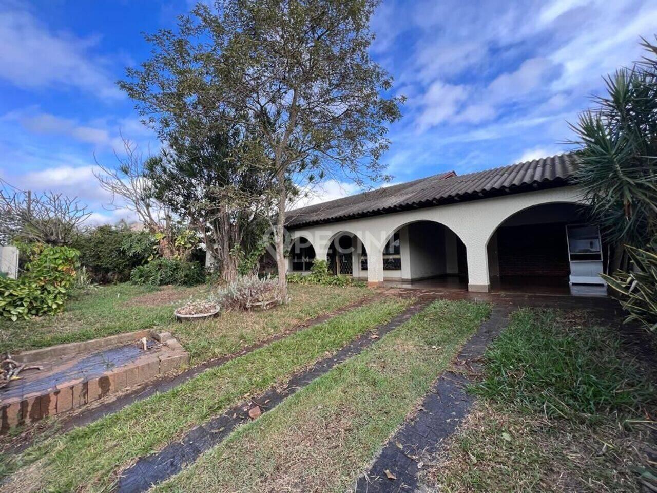 Casa Comercial no bairro Jardim Floridiana á venda.