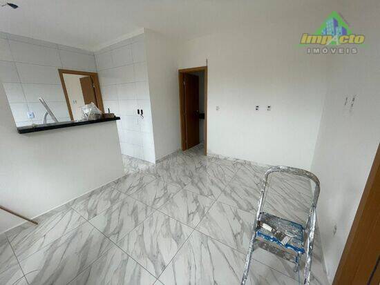 Casa de 52 m² Mirim - Praia Grande, à venda por R$ 290.000