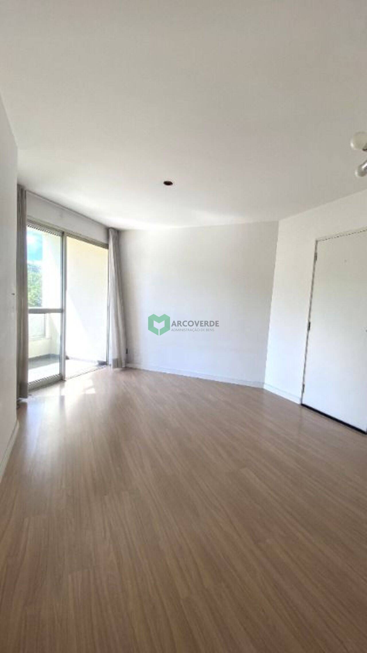 Apartamento Vila Madalena, São Paulo - SP