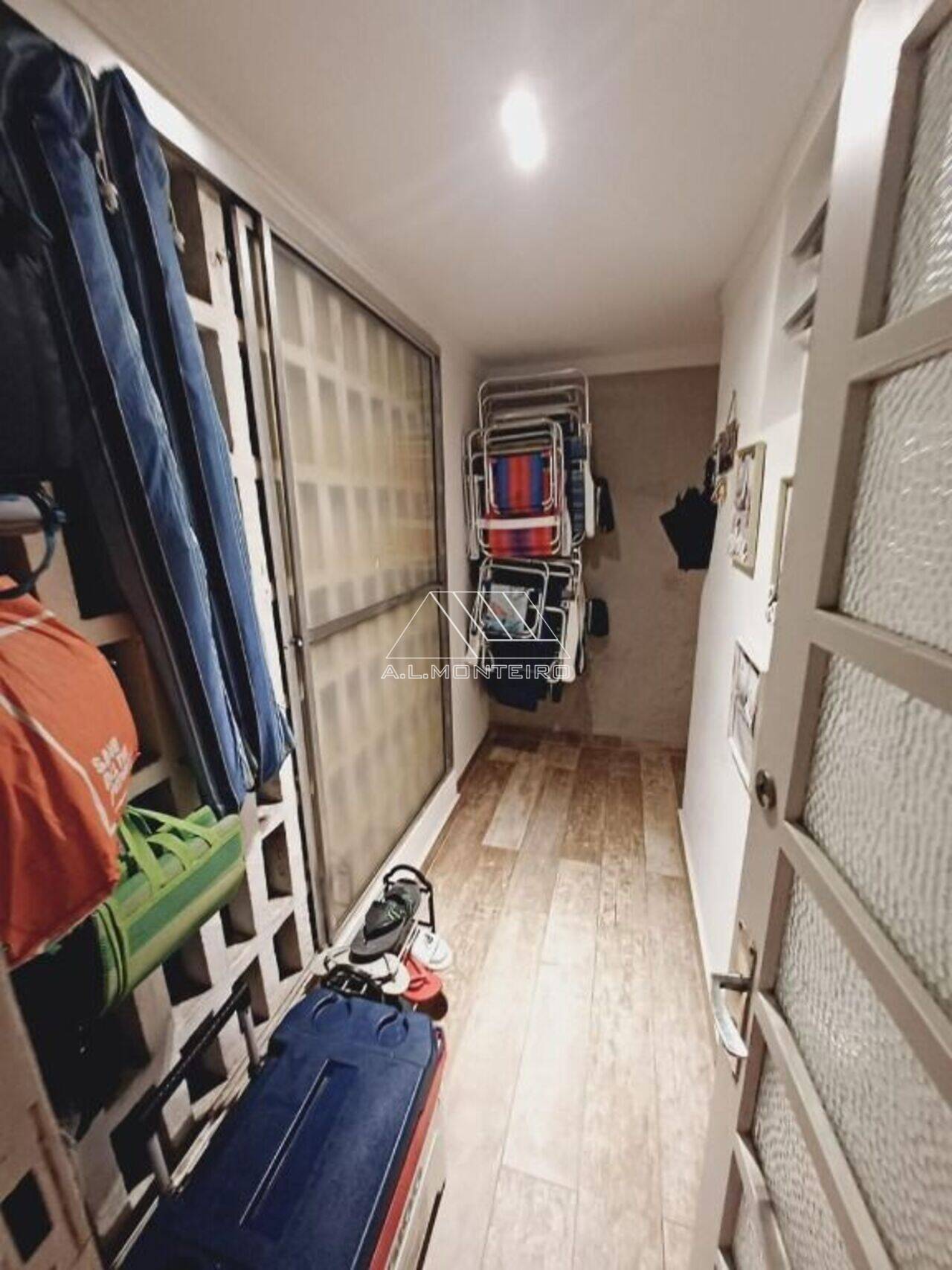 Apartamento Embaré, Santos - SP