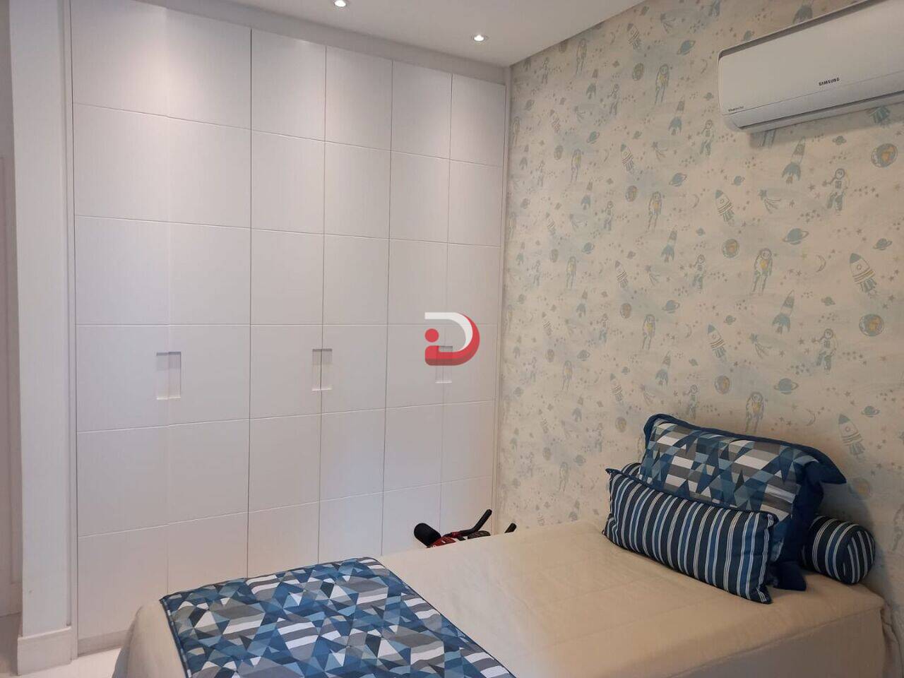 Apartamento Praia das Pitangueiras, Guarujá - SP