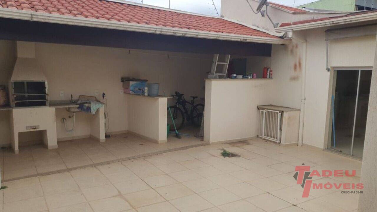 Casa Jardim Olímpico, Pouso Alegre - MG