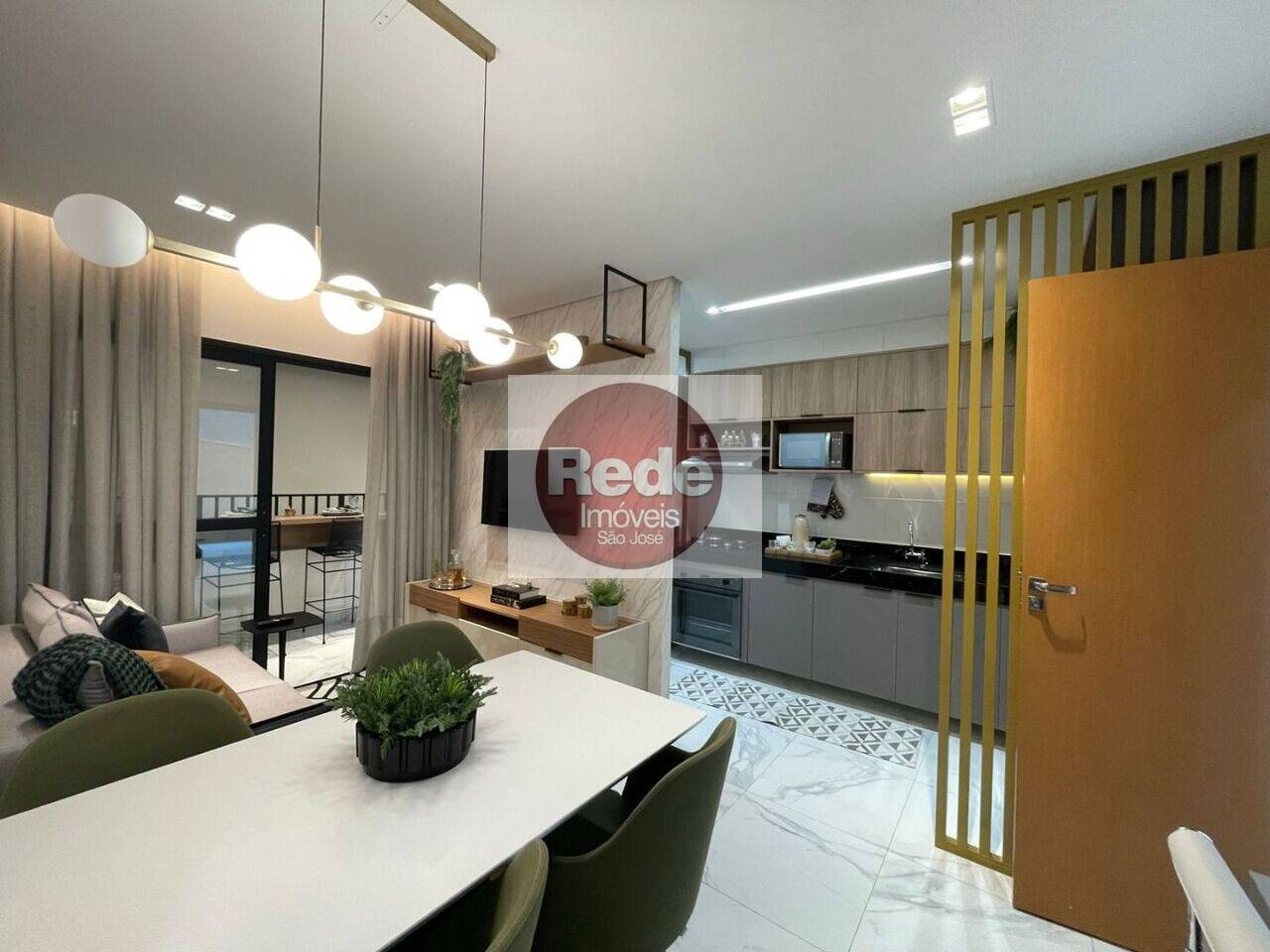 Apartamento Conjunto Residencial Trinta e Um de Março, São José dos Campos - SP