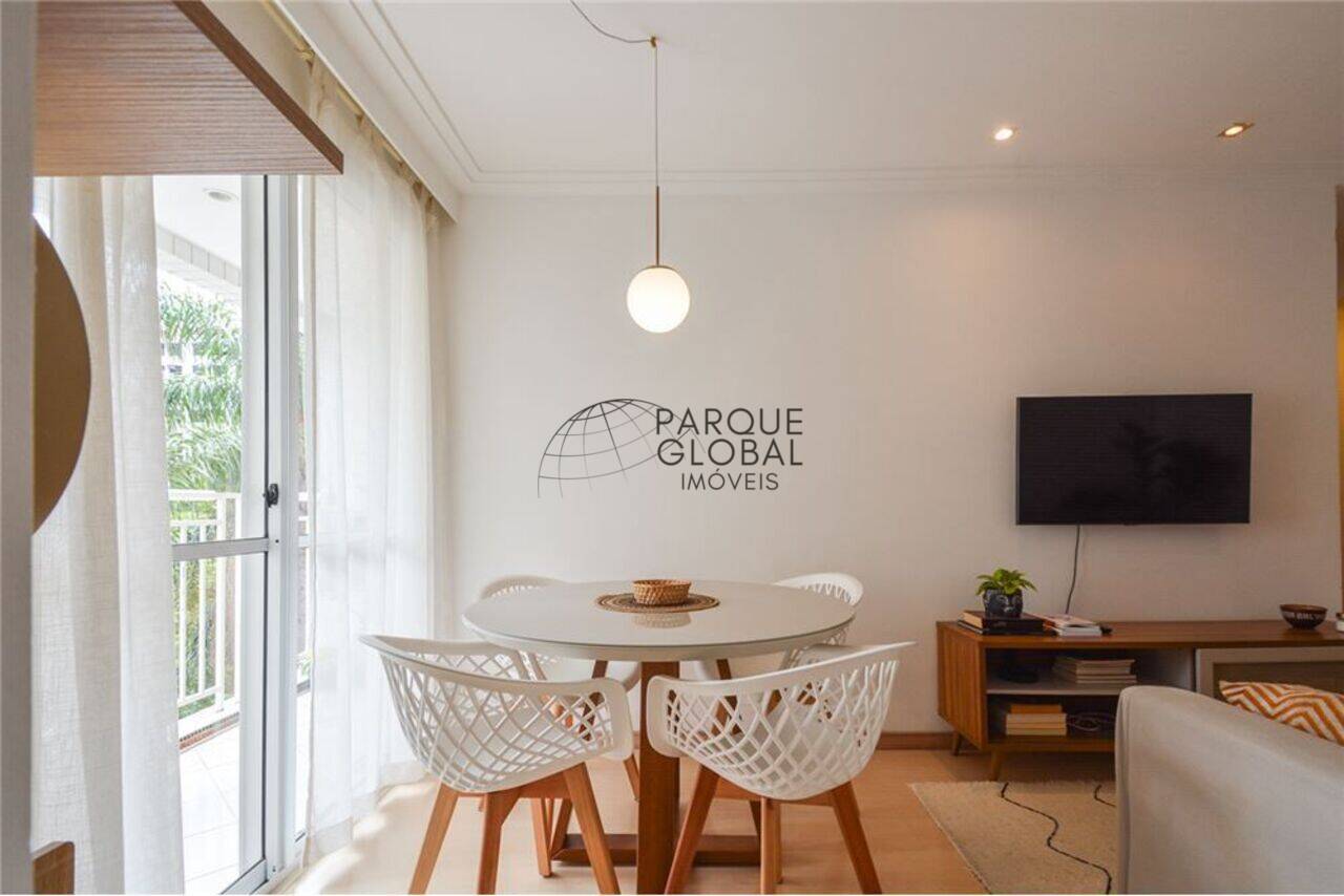 Apartamento Vila Olímpia, São Paulo - SP