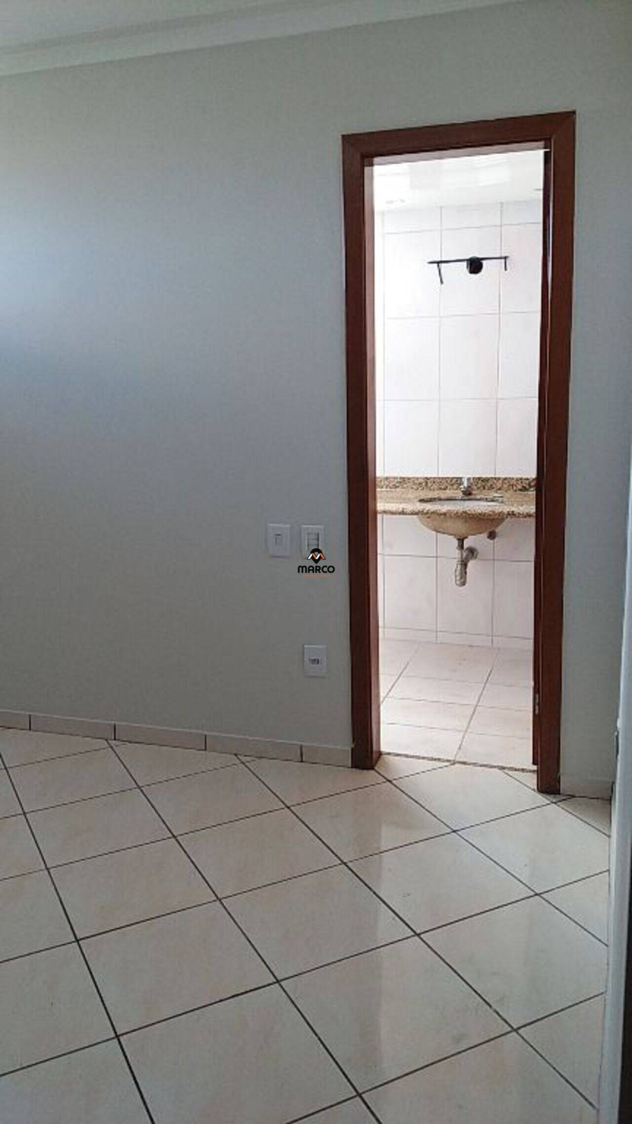 Apartamento Centro Sul, Várzea Grande - MT