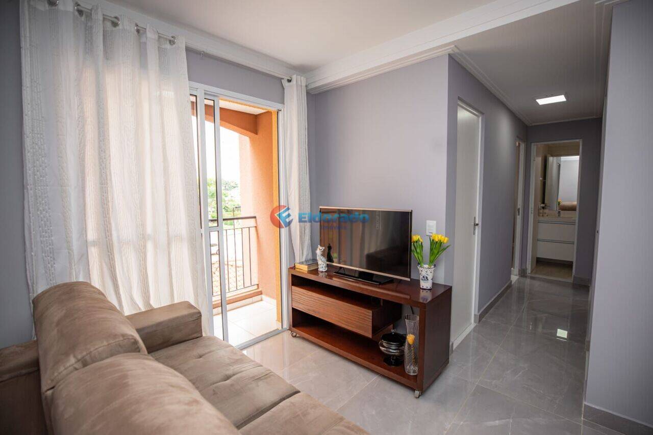 Apartamento Vila Satúrnia, Campinas - SP