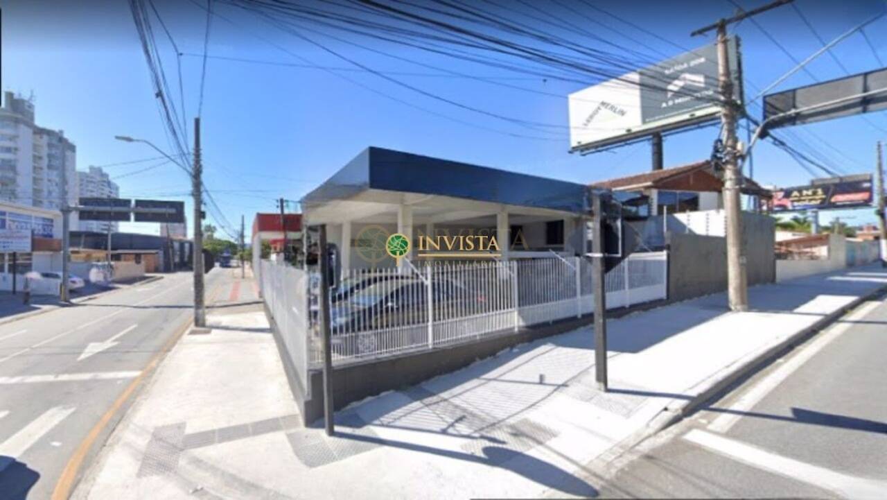 Casa Kobrasol, São José - SC