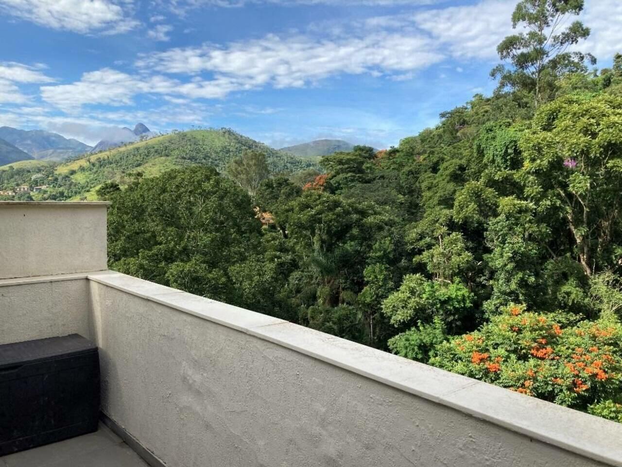 Apartamento Itaipava, Petrópolis - RJ