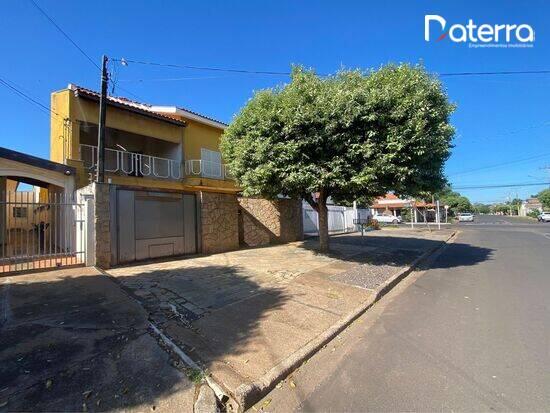 Casa de 198 m² na Advogado Sabino José da Costa - Vila Nova - Três Lagoas - MS, à venda por R$ 380.0