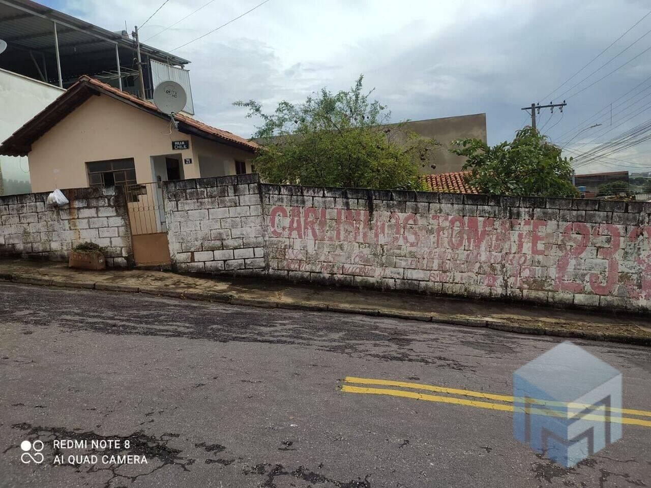 Casa Jardim Canaã, Varginha - MG