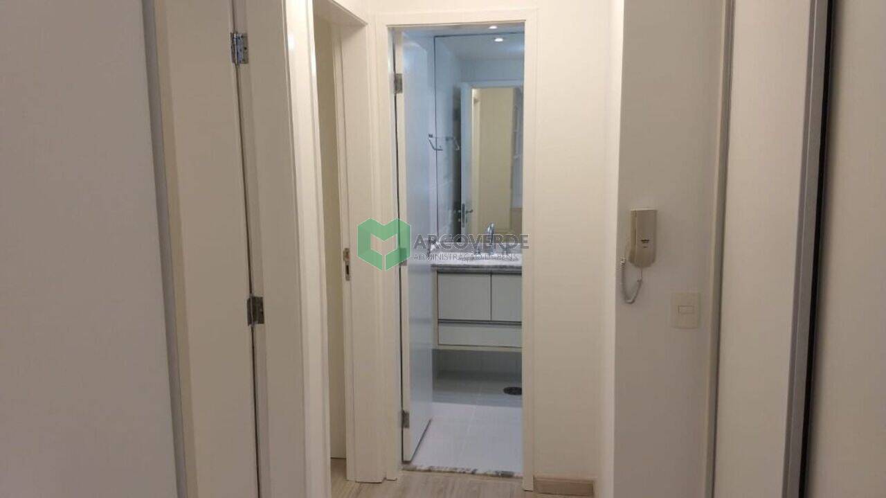 Apartamento duplex Vila Madalena, São Paulo - SP