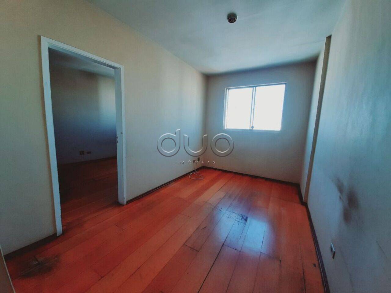 Apartamento com 1 dormitório à venda, 47 m² por R$ 110.000 - Centro - Piracicaba/SP