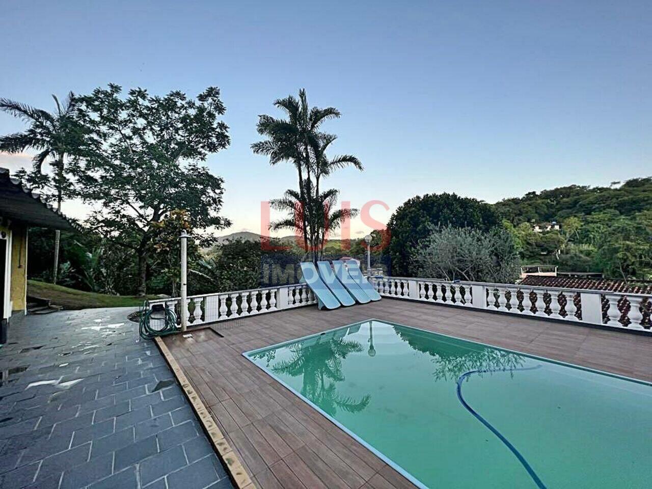 Casa Várzea das Moças, Niterói - RJ