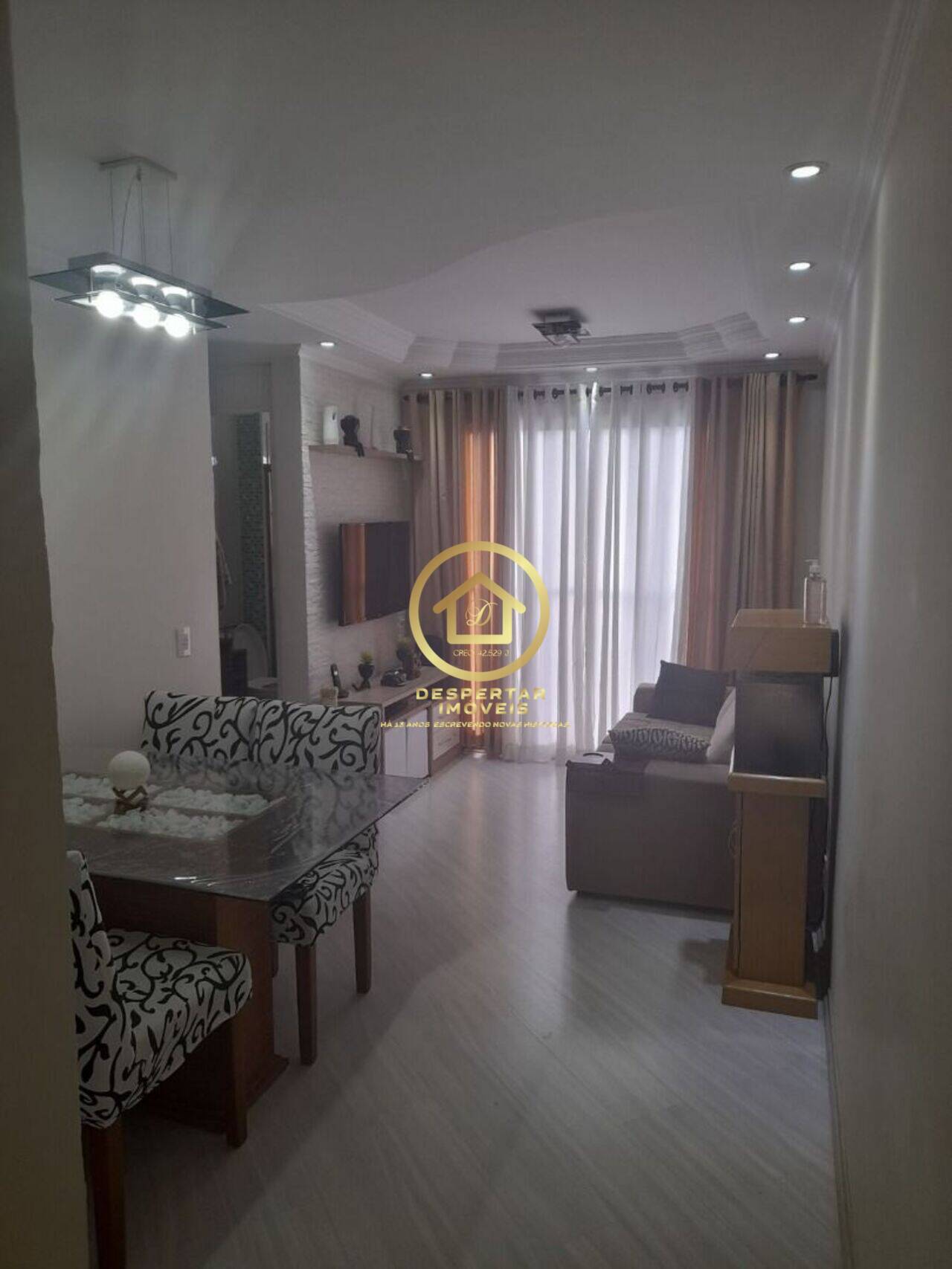 Apartamento Conjunto Residencial Vista Verde, São Paulo - SP