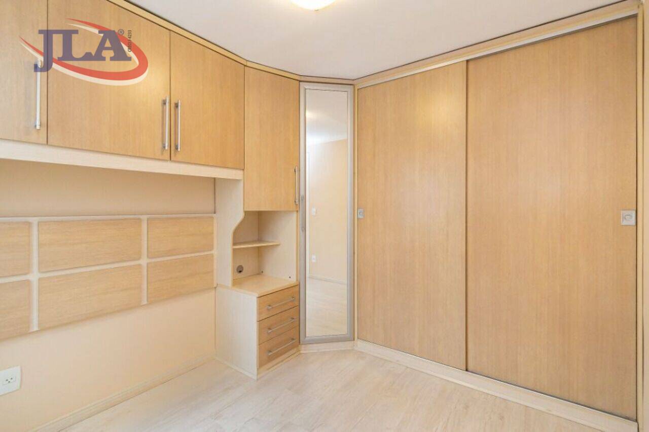 Apartamento Novo Mundo, Curitiba - PR