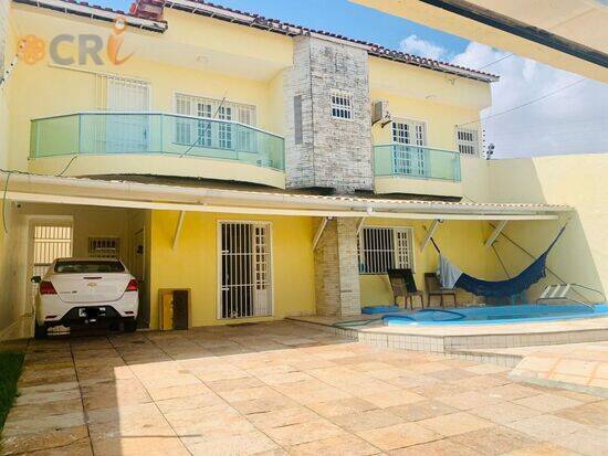 Casa de 158 m² na Conselheiro Gomes de Freitas - Sapiranga - Fortaleza - CE, à venda por R$ 800.000