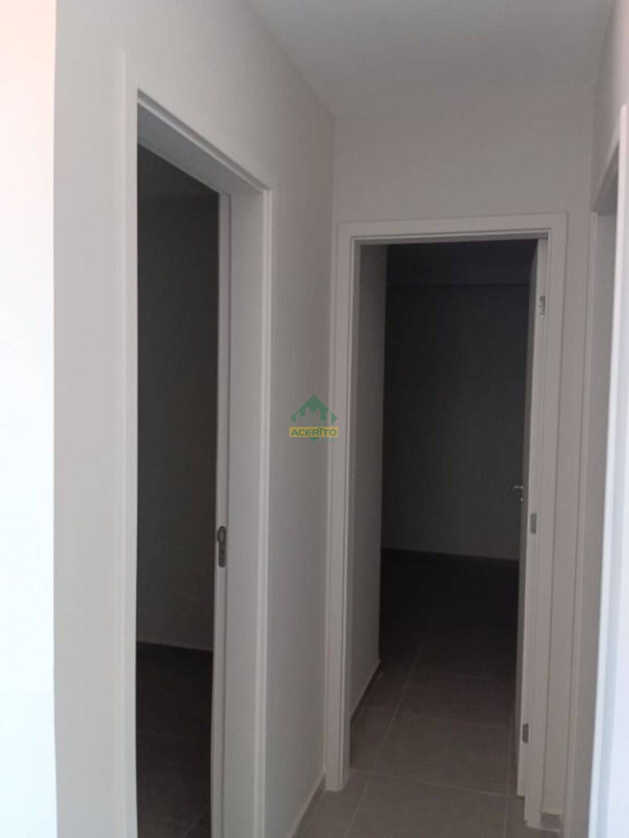 Apartamento Petit-Trianon, Araçatuba - SP