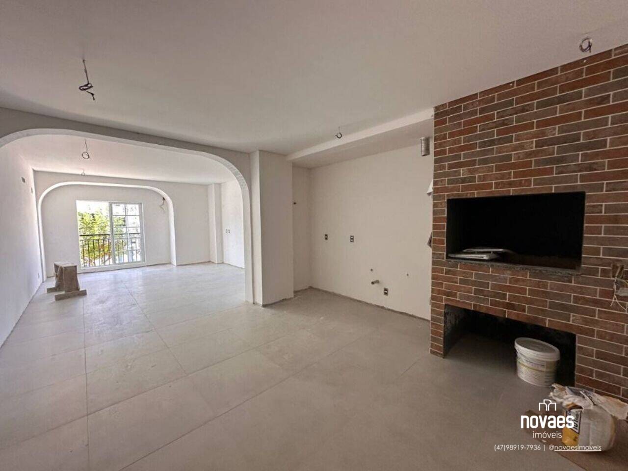 Apartamento Saguaçu, Joinville - SC