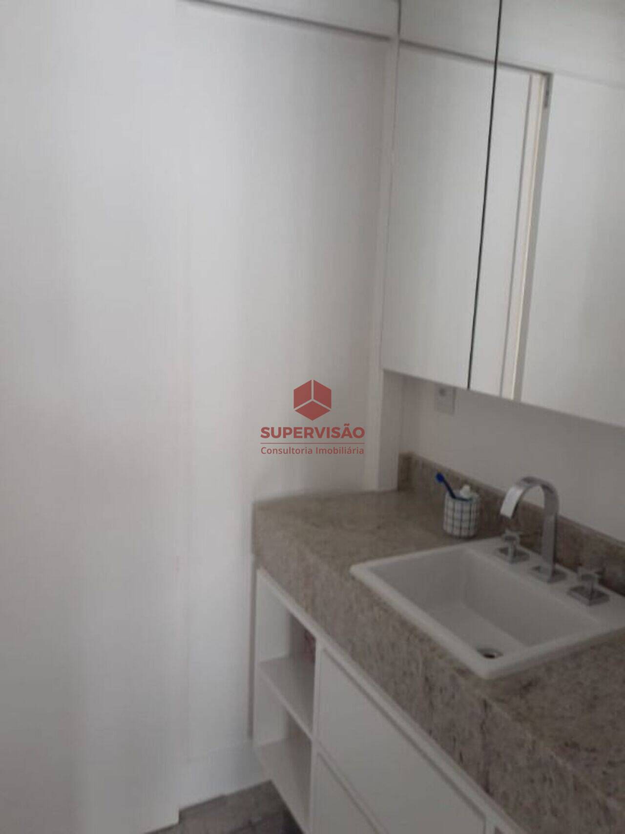 Apartamento Beira Mar, Florianópolis - SC