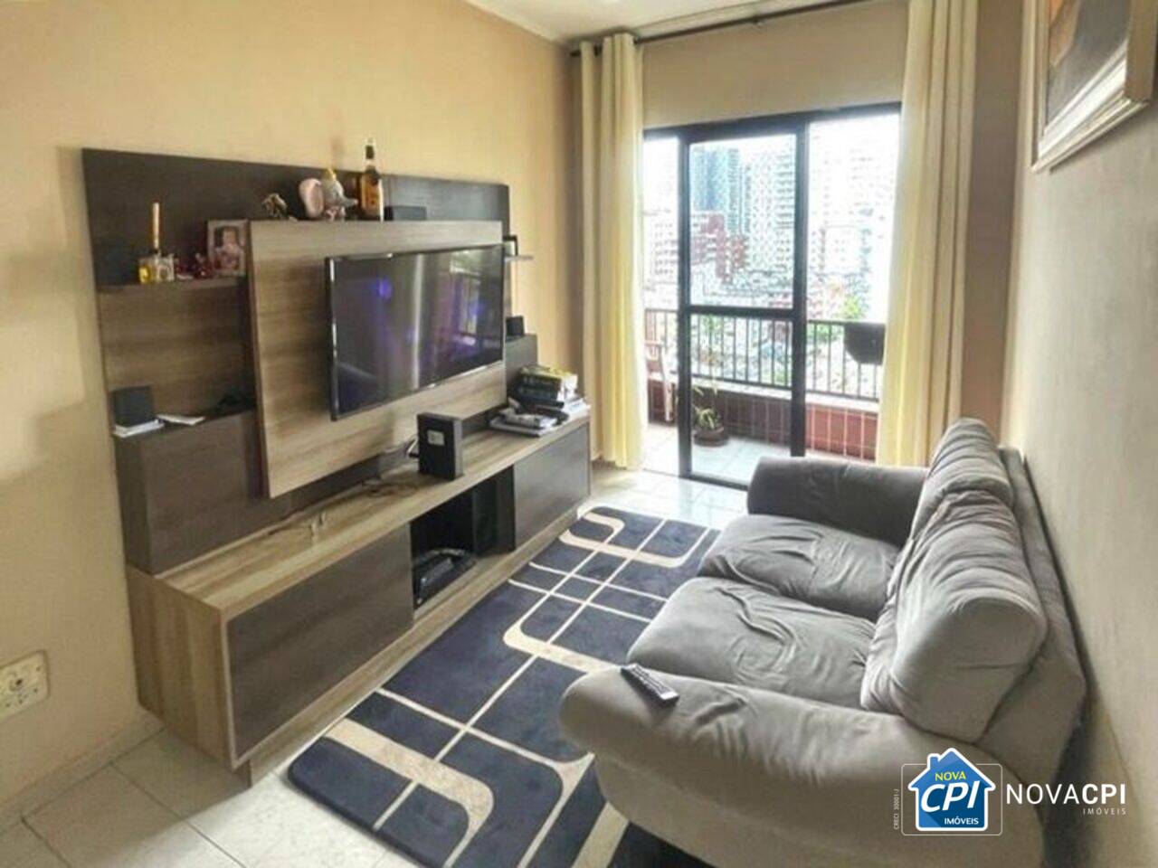 Apartamento Vila Guilhermina, Praia Grande - SP