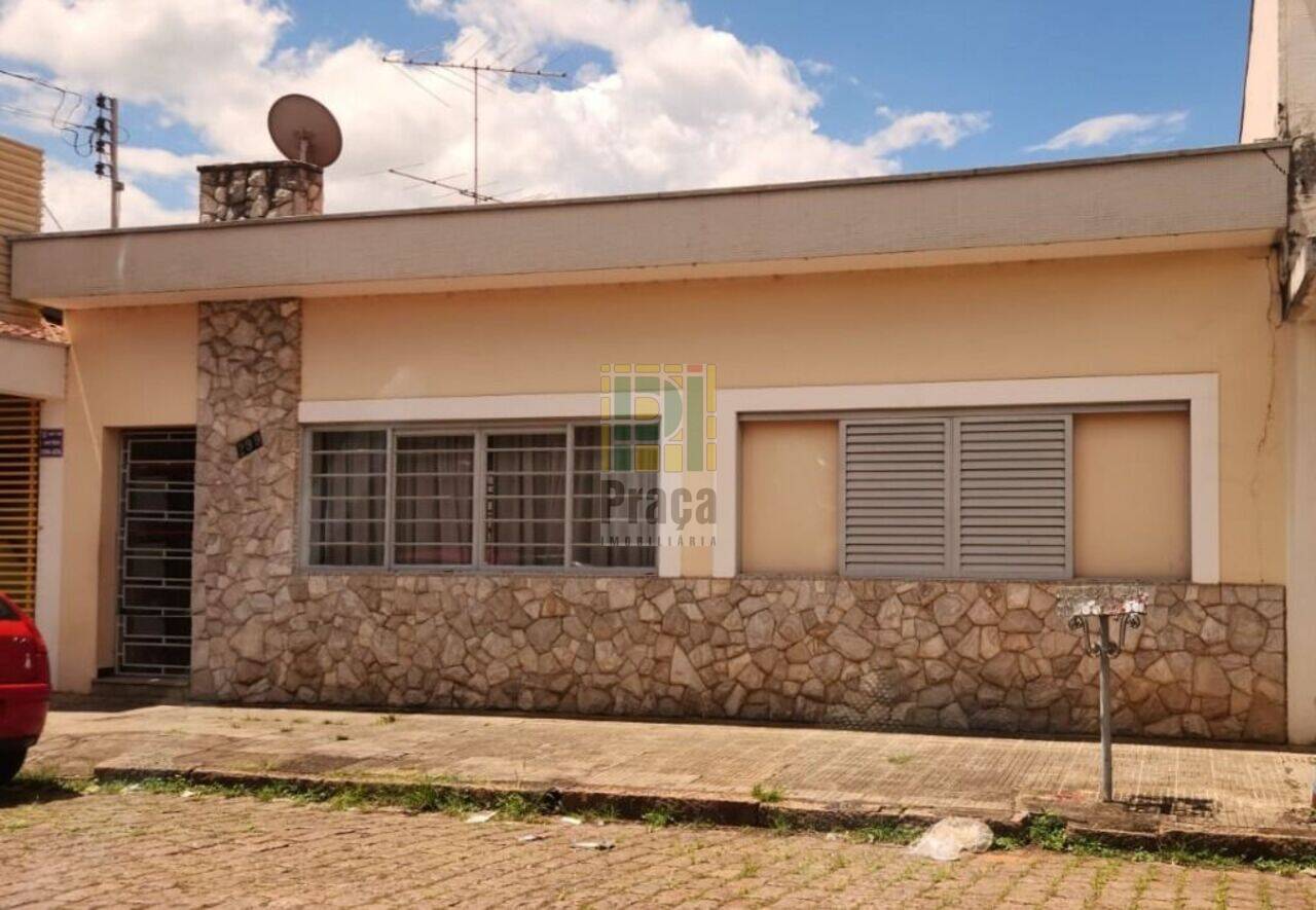 Casa Centro, São José do Rio Pardo - SP