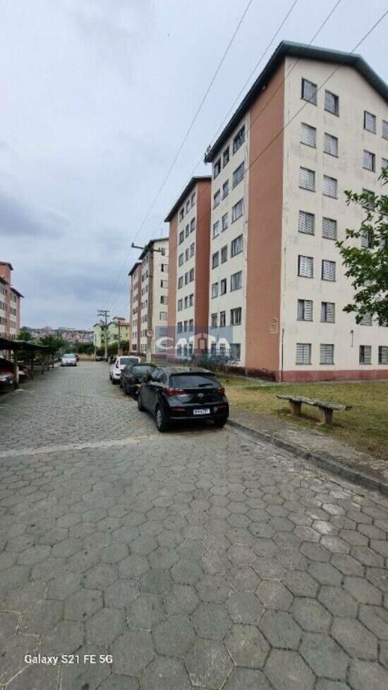 Apartamento Conjunto Habitacional Fazenda do Carmo, São Paulo - SP