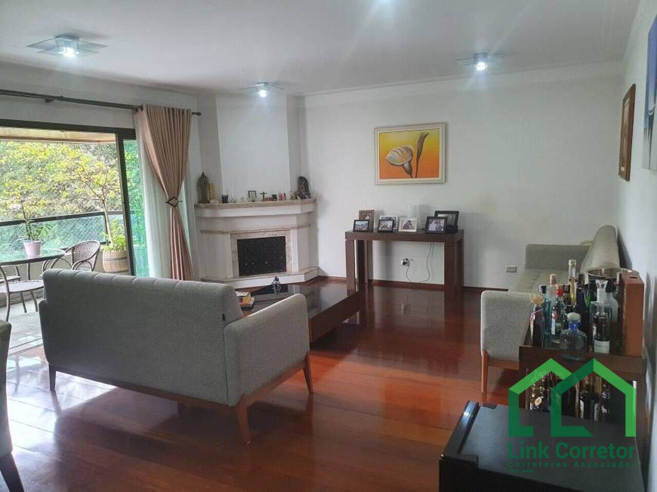 Apartamento Cambuí, Campinas - SP