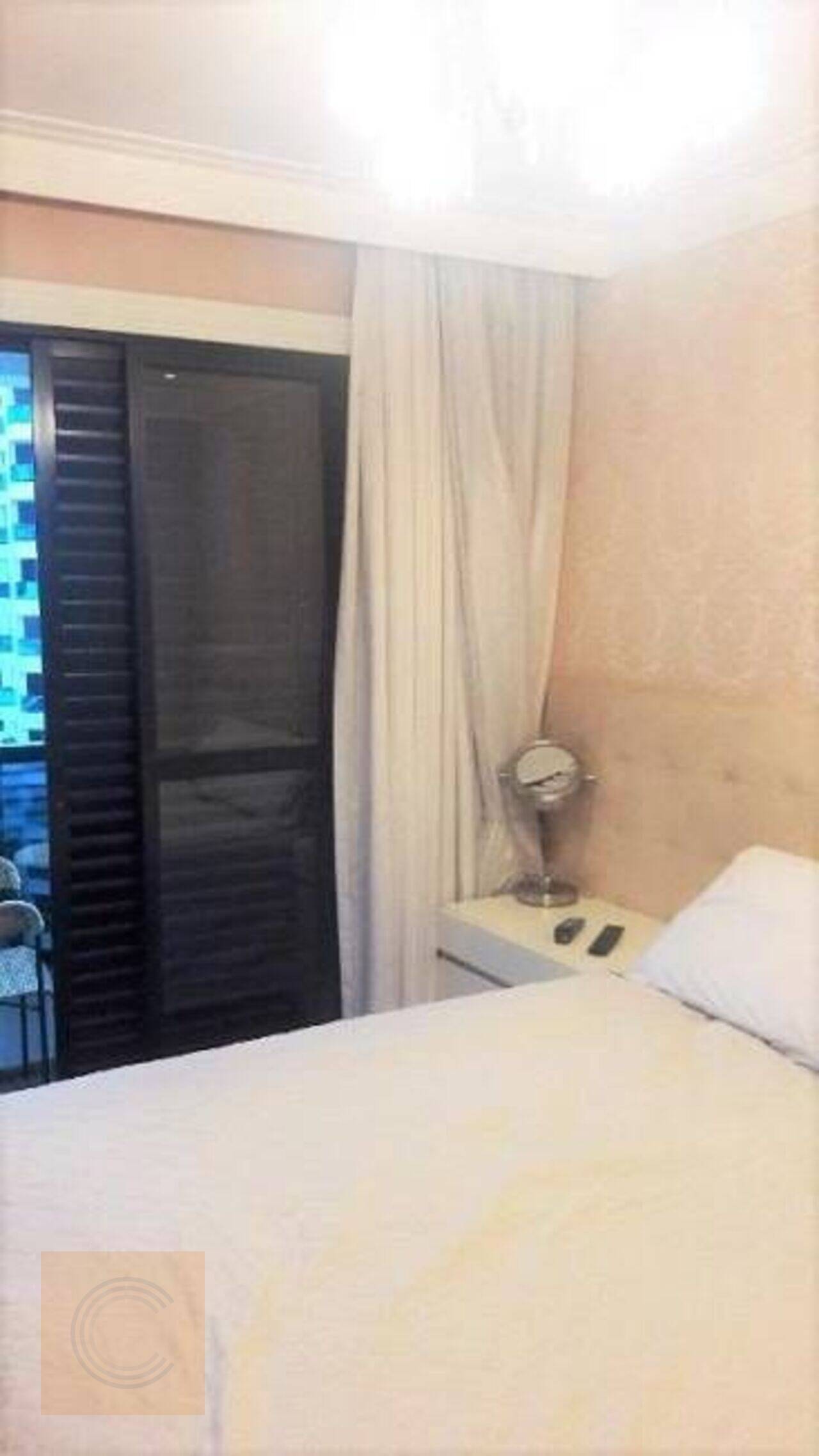 Apartamento Vila Regente Feijó, São Paulo - SP