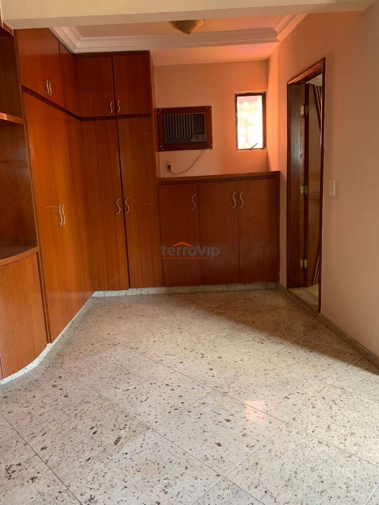 Apartamento Setor Bueno, Goiânia - GO