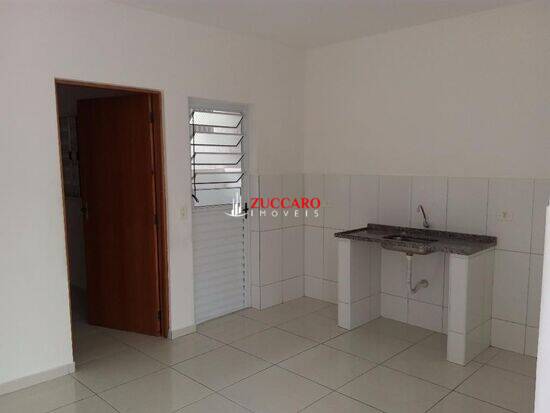 Apartamento de 35 m² Vila Nova Galvão - São Paulo, aluguel por R$ 950/mês