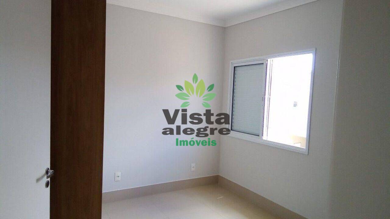 Sobrado Condomínio Villa Araucária, Valinhos - SP