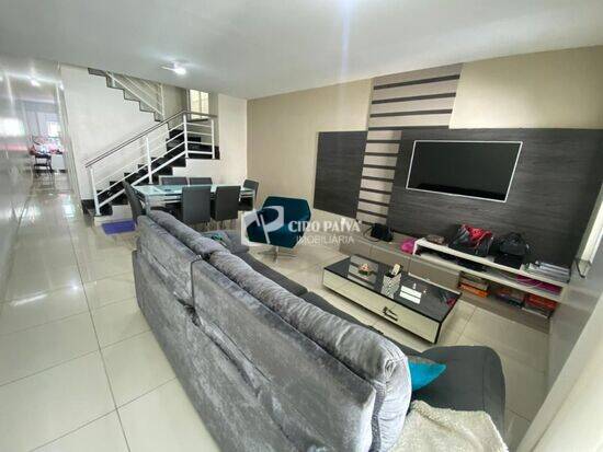 Casa de 156 m² na Ciro Monteiro - Cambeba - Fortaleza - CE, à venda por R$ 650.000 ou aluguel por R$