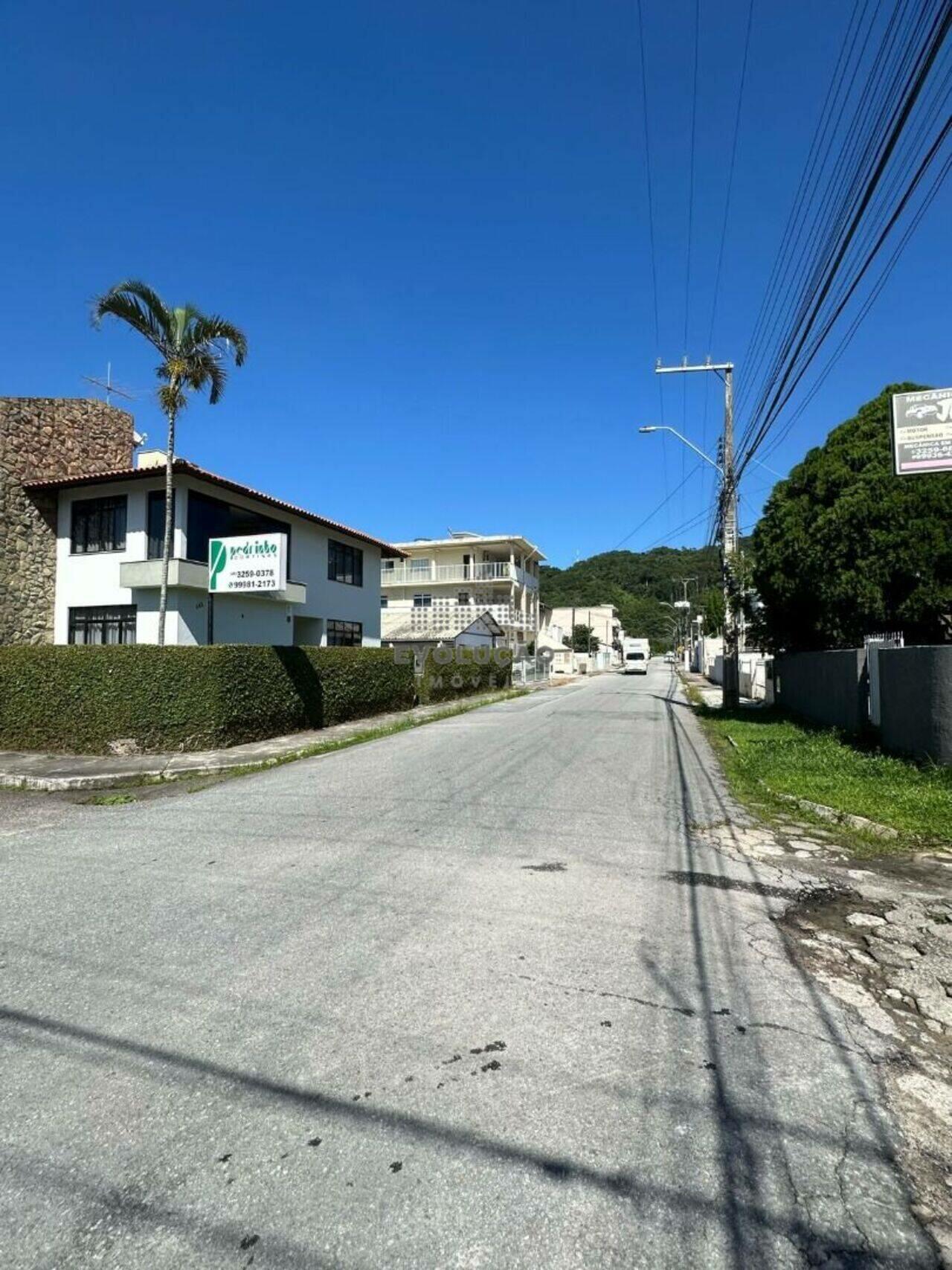 Terreno Roçado, São José - SC