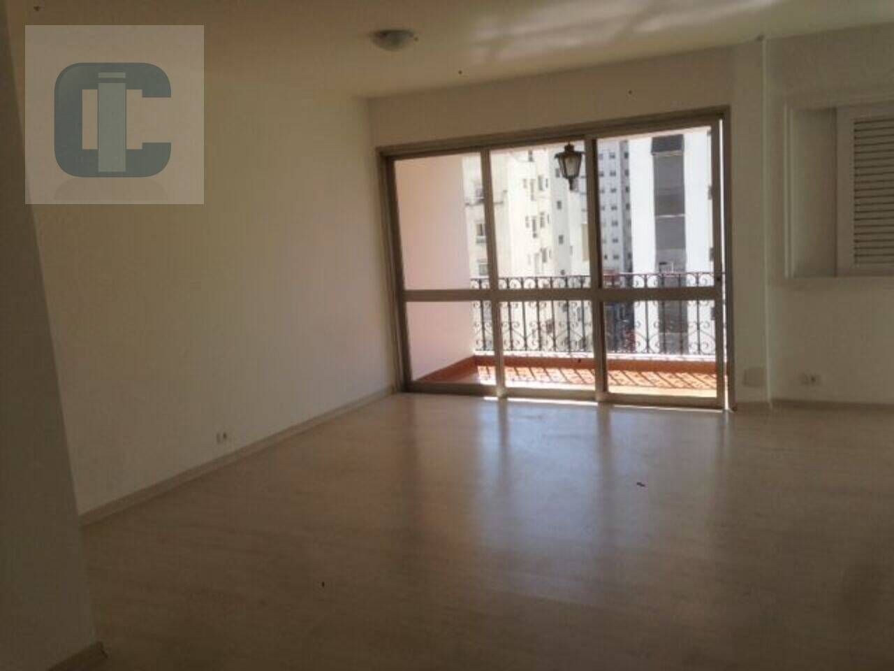 Apartamento Cerqueira César, São Paulo - SP