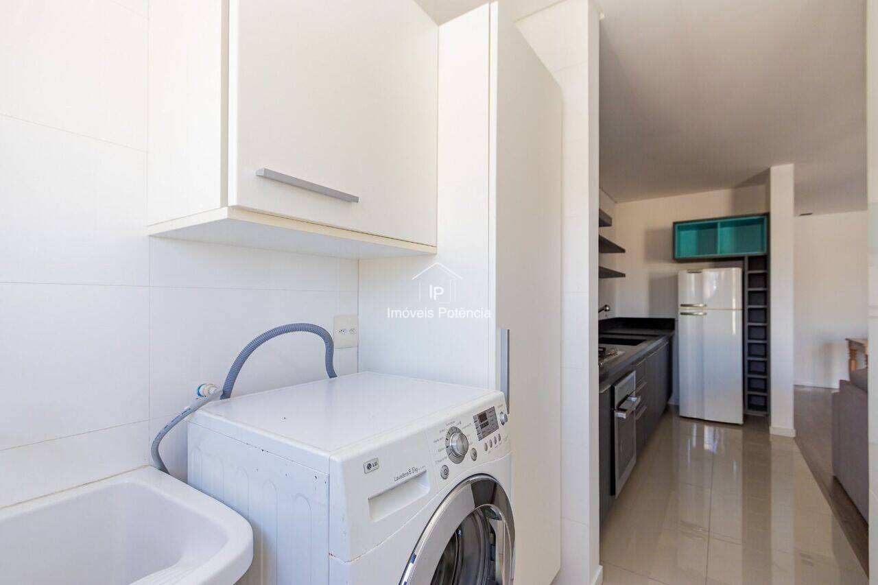 Apartamento Mercês, Curitiba - PR