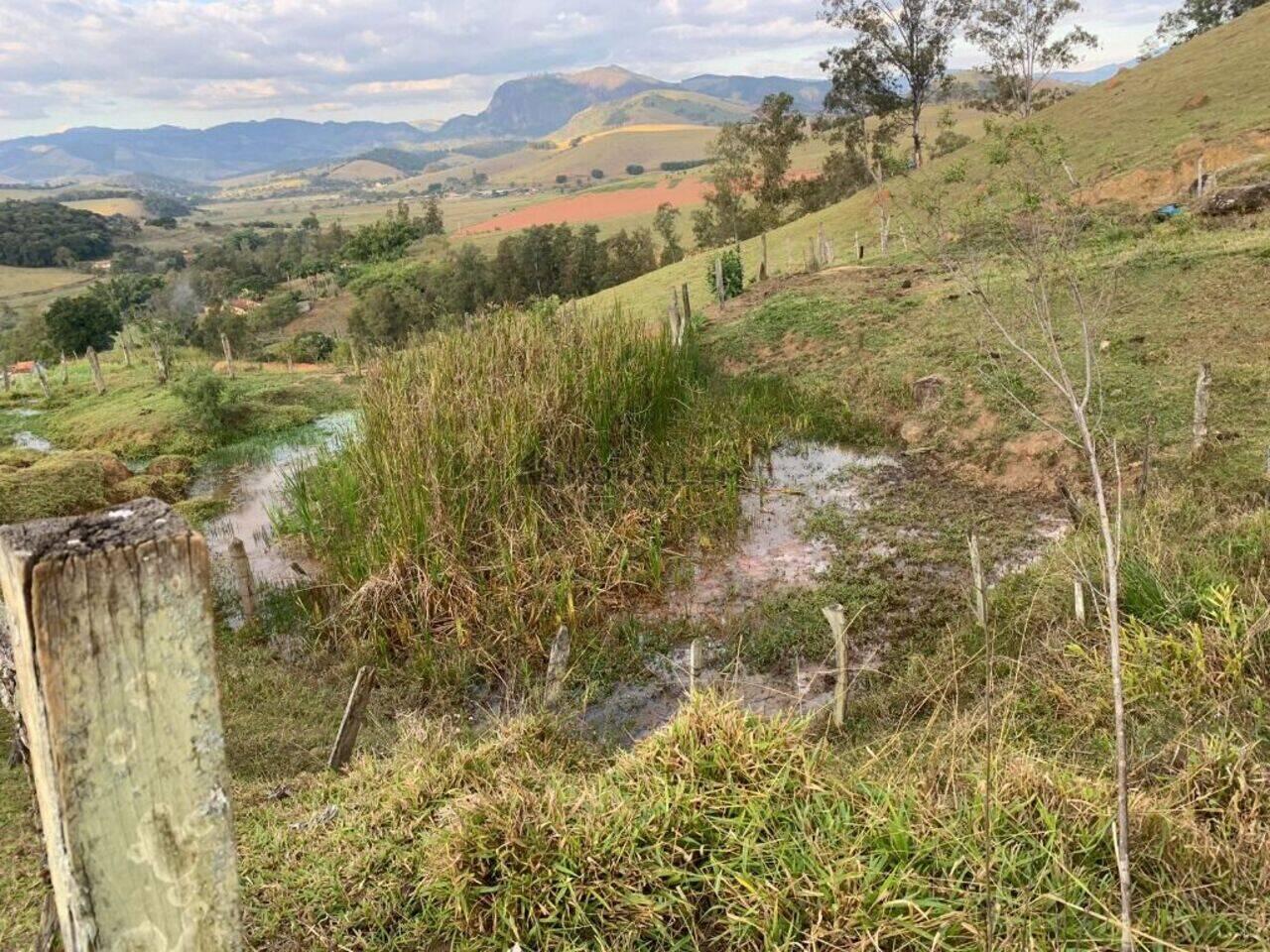 Sítio Anhumas, Pedralva - MG