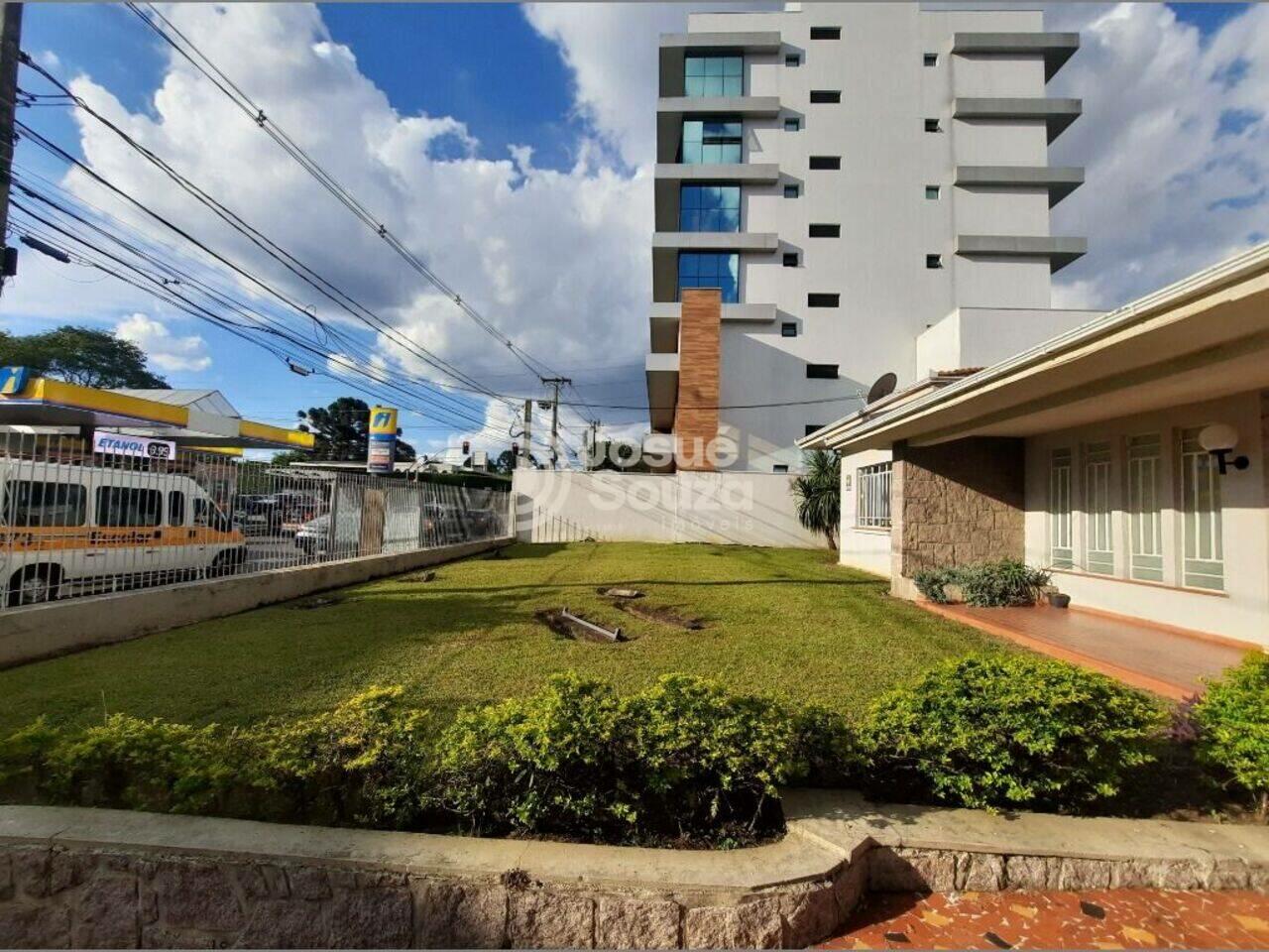 Casa Ahú, Curitiba - PR