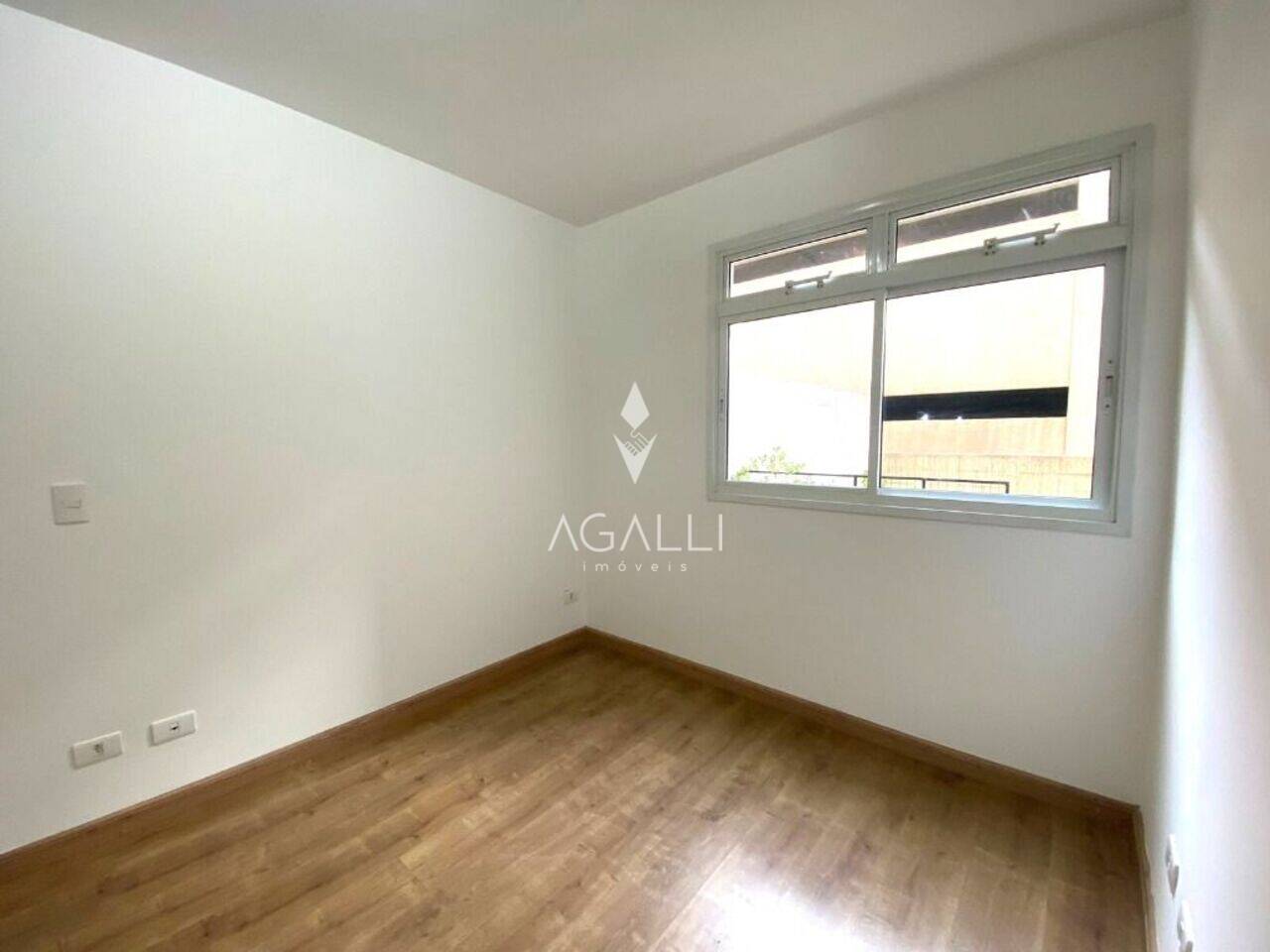 Apartamento Tingui, Curitiba - PR