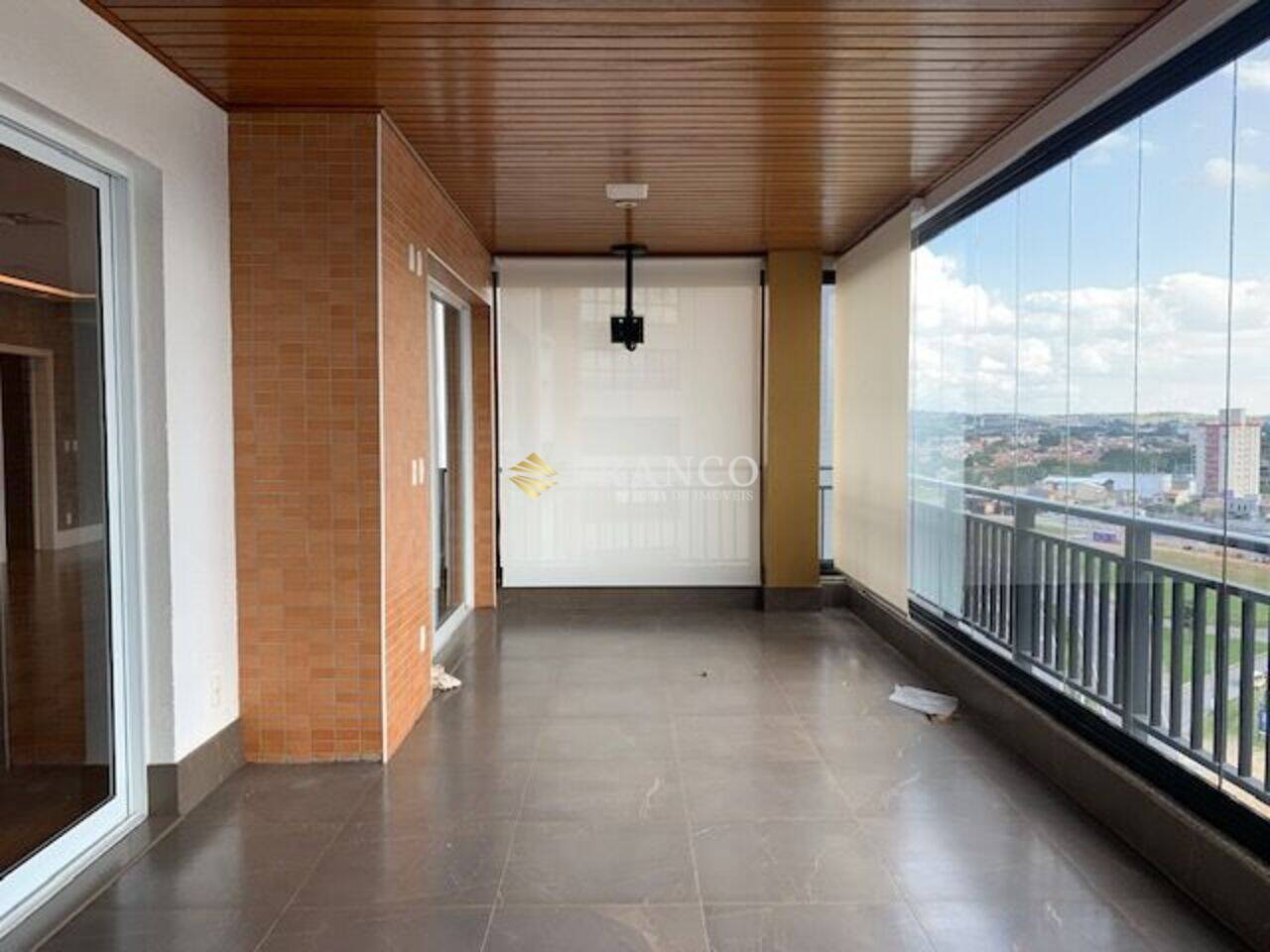 Apartamento Edifício Des Arts, Taubaté - SP