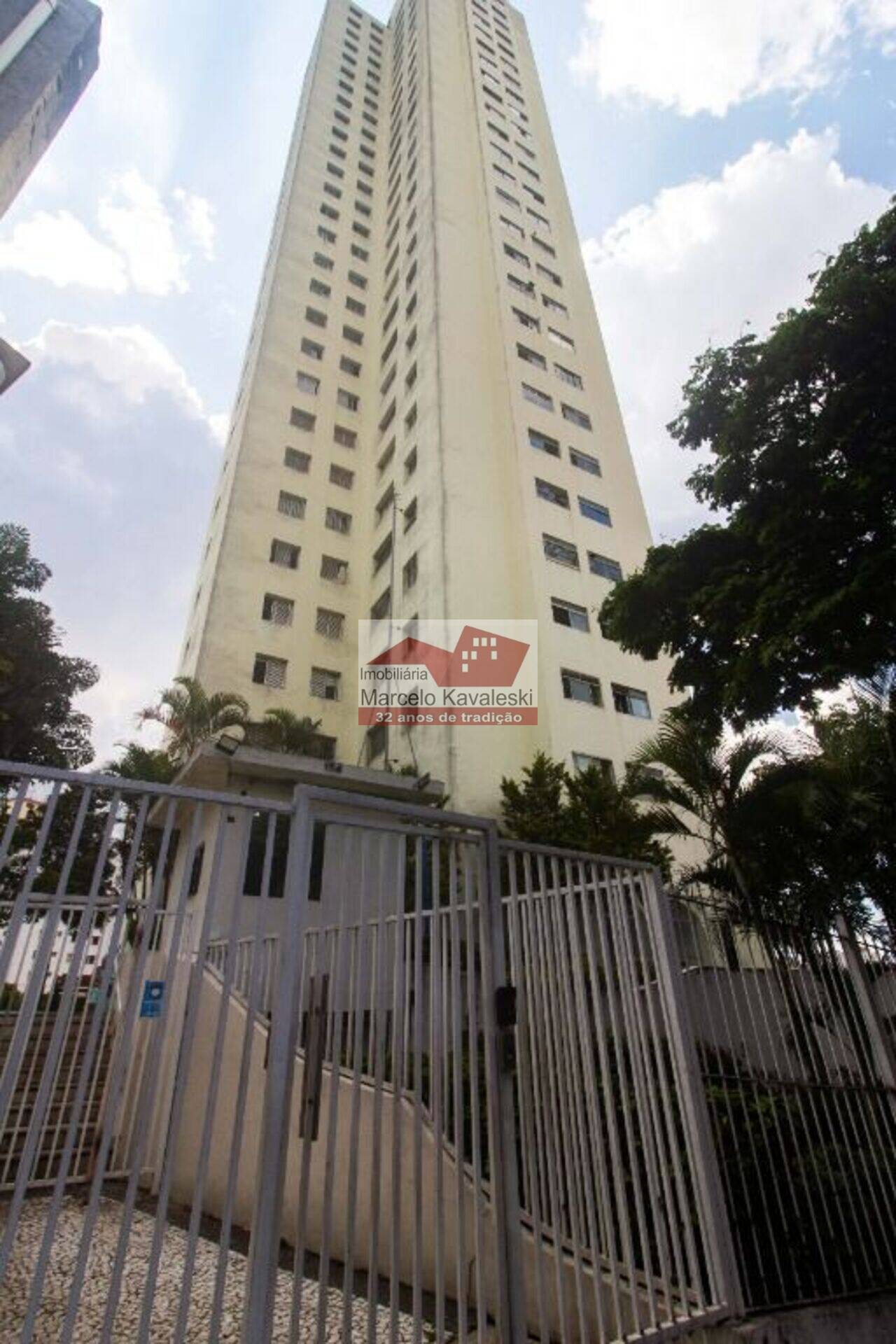 Apartamento duplex Cambuci, São Paulo - SP