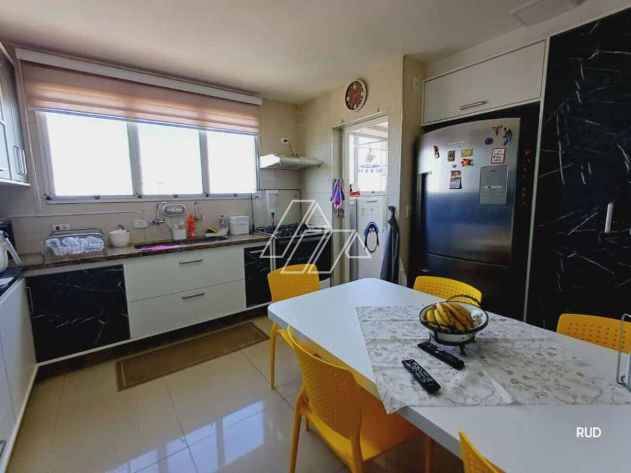 Apartamento Centro, Marília - SP