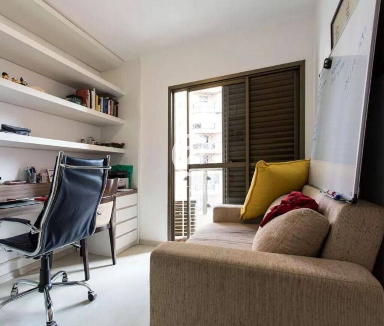 Apartamento Vila Olímpia, São Paulo - SP