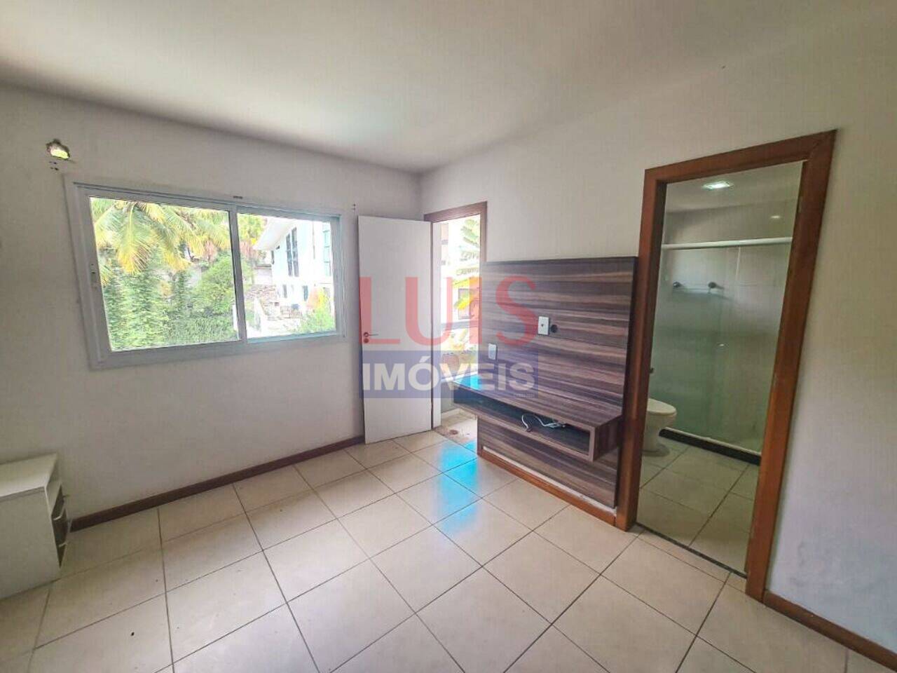 Casa Pendotiba, Niterói - RJ