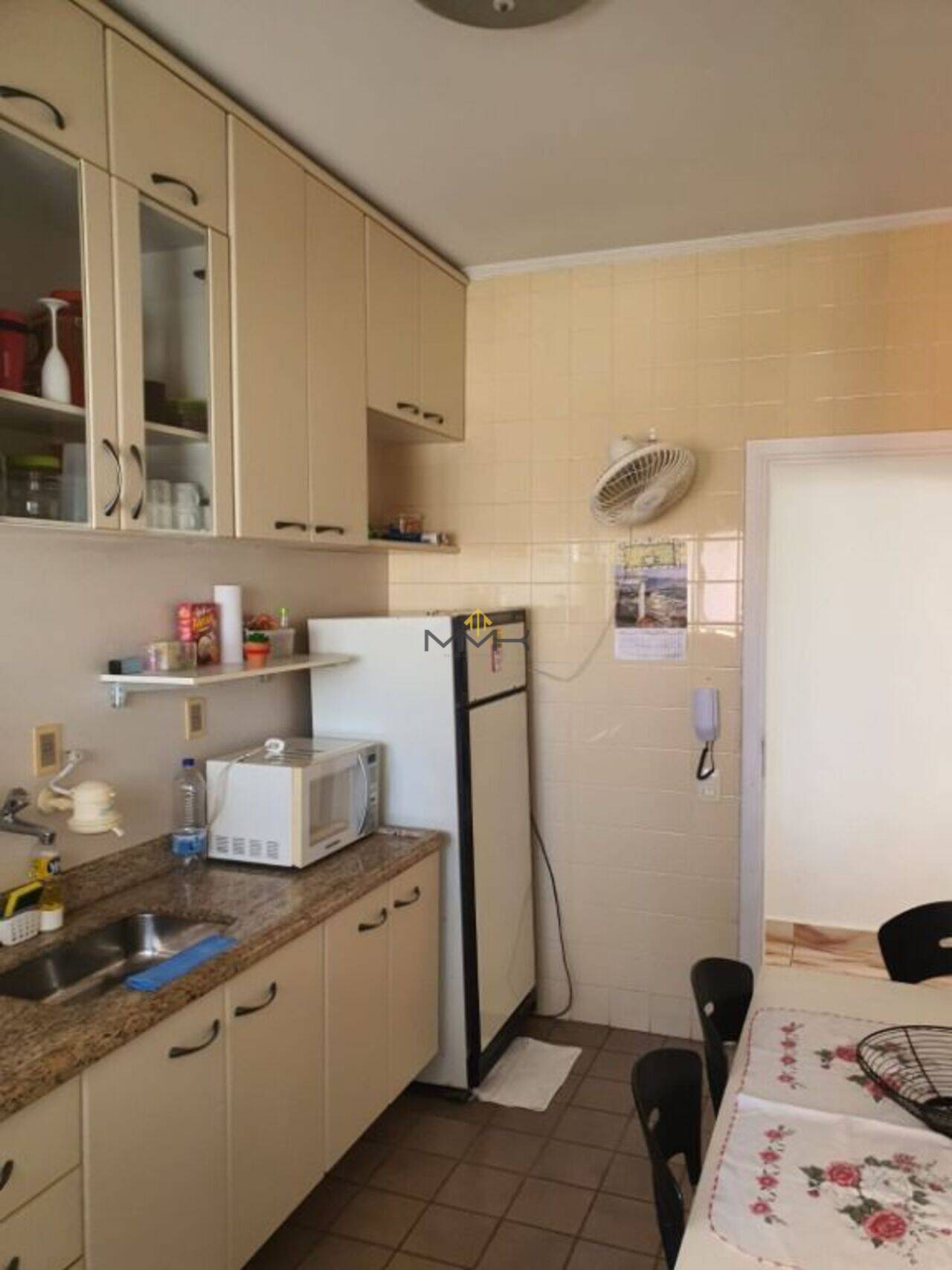 Apartamento Boqueirão, Santos - SP