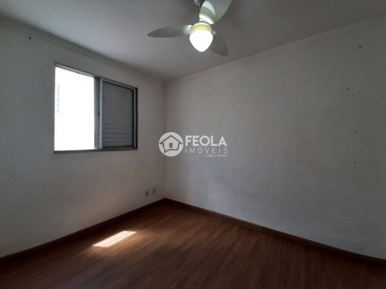 Apartamento Loteamento Industrial Machadinho, Americana - SP