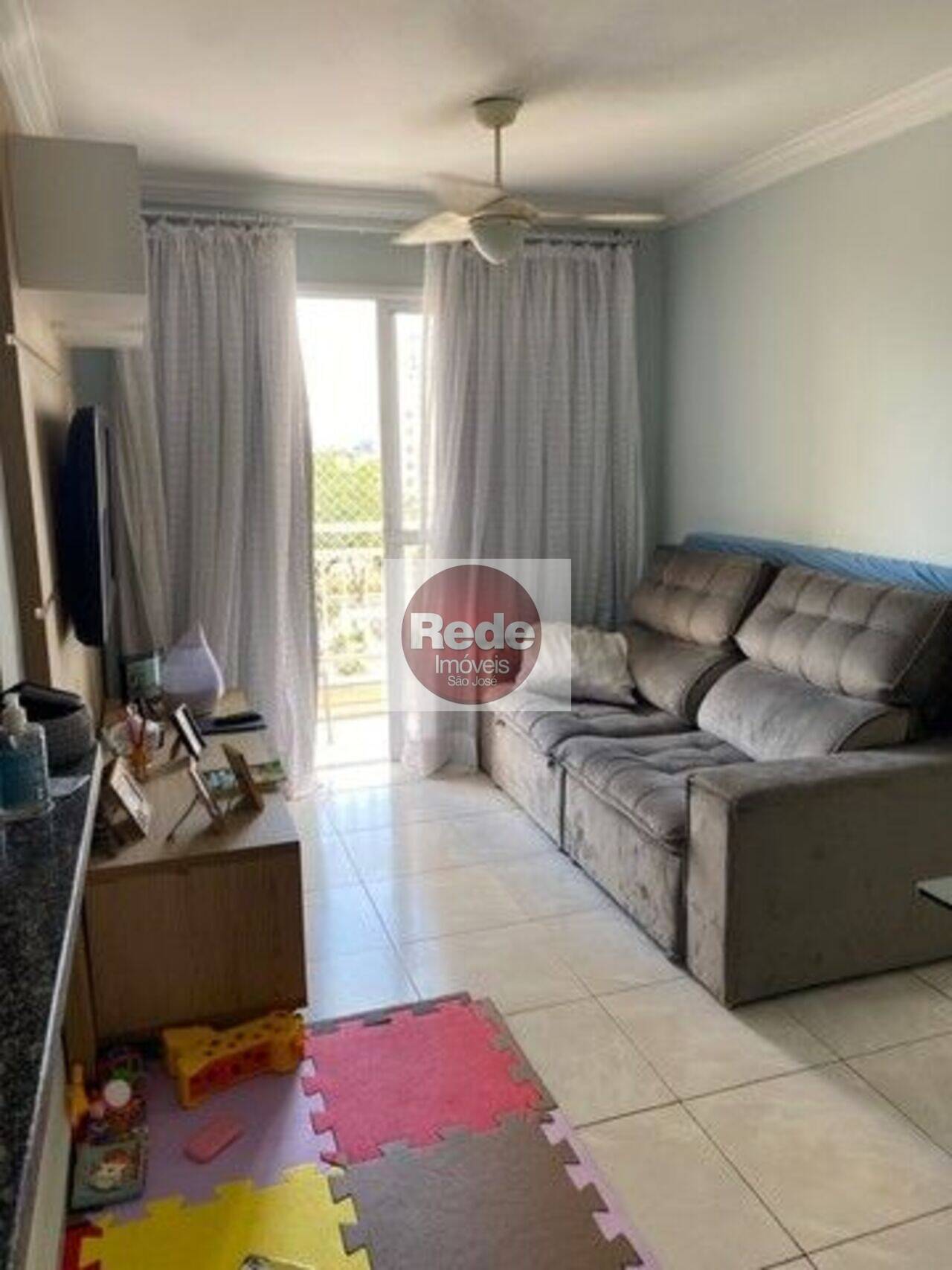 Apartamento Parque Industrial, São José dos Campos - SP