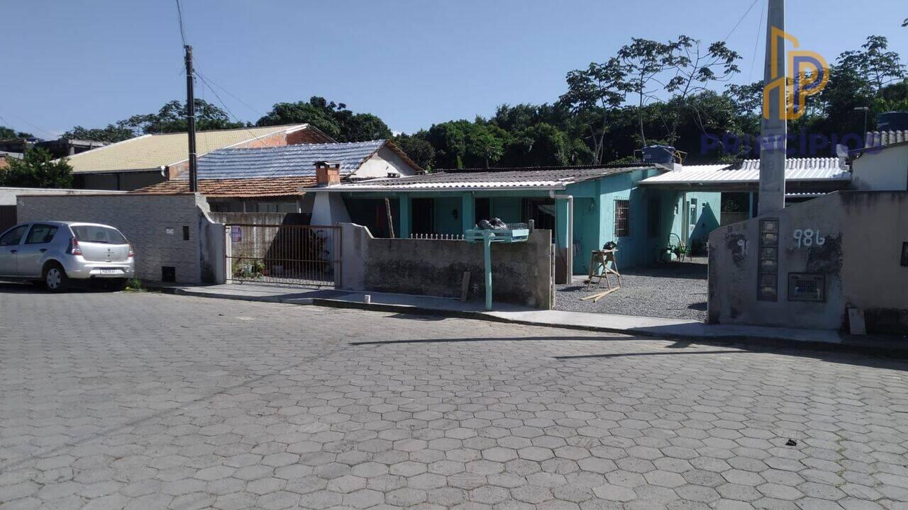 Casa Meia Praia, Navegantes - SC