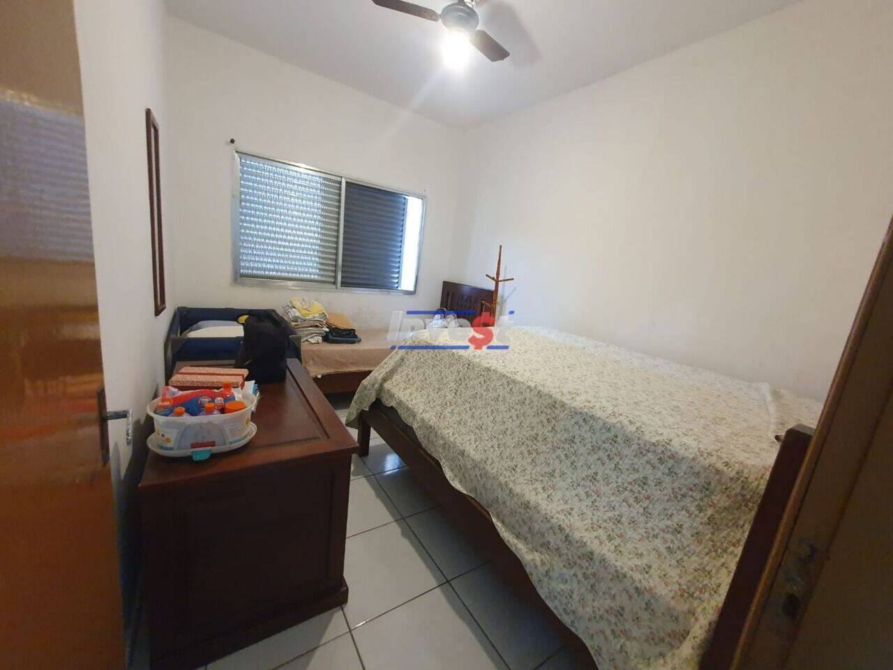 Casa Vila Tupi, Praia Grande - SP