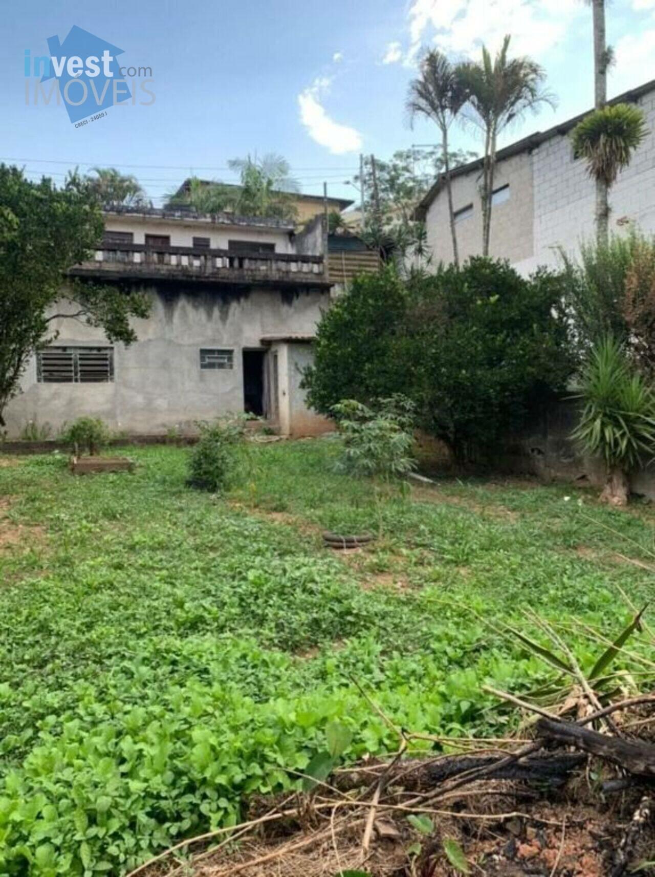 Casa Jardim Petrópolis (Santa Luzia), Ribeirão Pires - SP